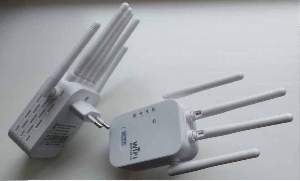 Підсилювач усилитель Репітер Wi-Fi  300мБит/с 2.4G бездротов ретранслт