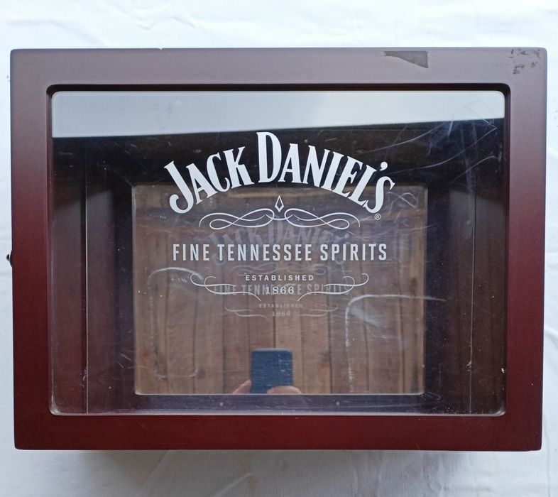Skrzyneczka drewniana z uchwytem, na butelki Jack Daniels Wrocław