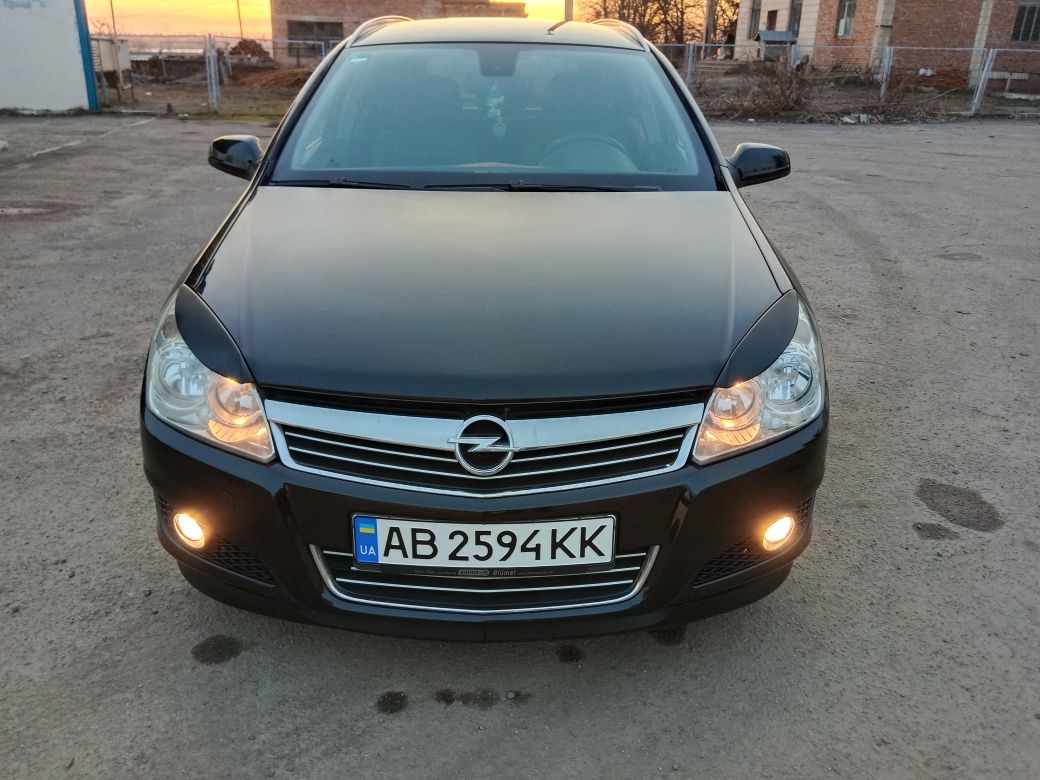 Продам Opel Astra COSMO