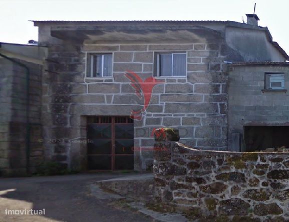 Moradias para restaurar em Guilhofrei, Vieira do Minho