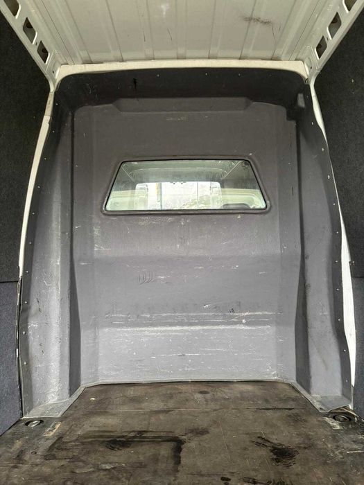 Iveco Daily 6 lugares, versão longa XL, 2.3cc, ano 2017