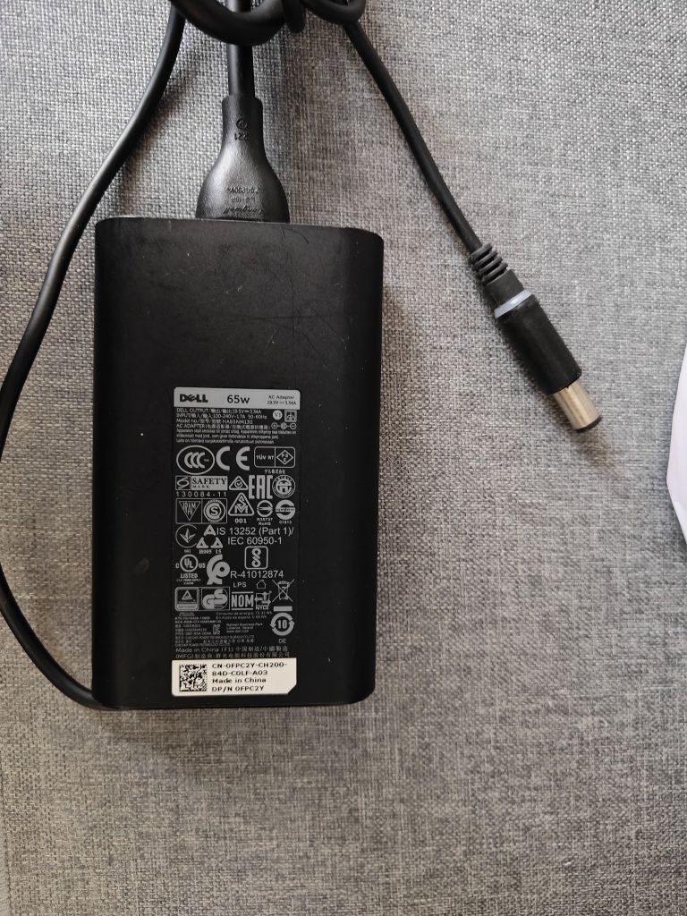 Carregador Dell 65W