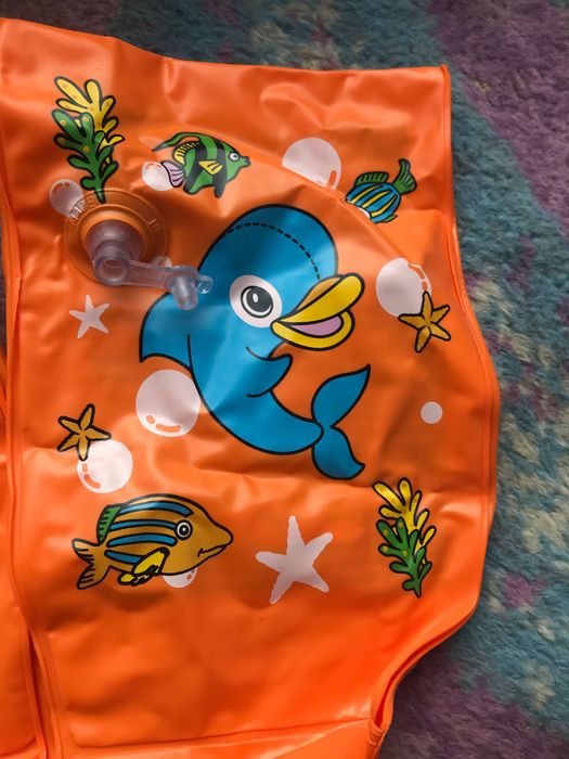 Надувной детский жилет