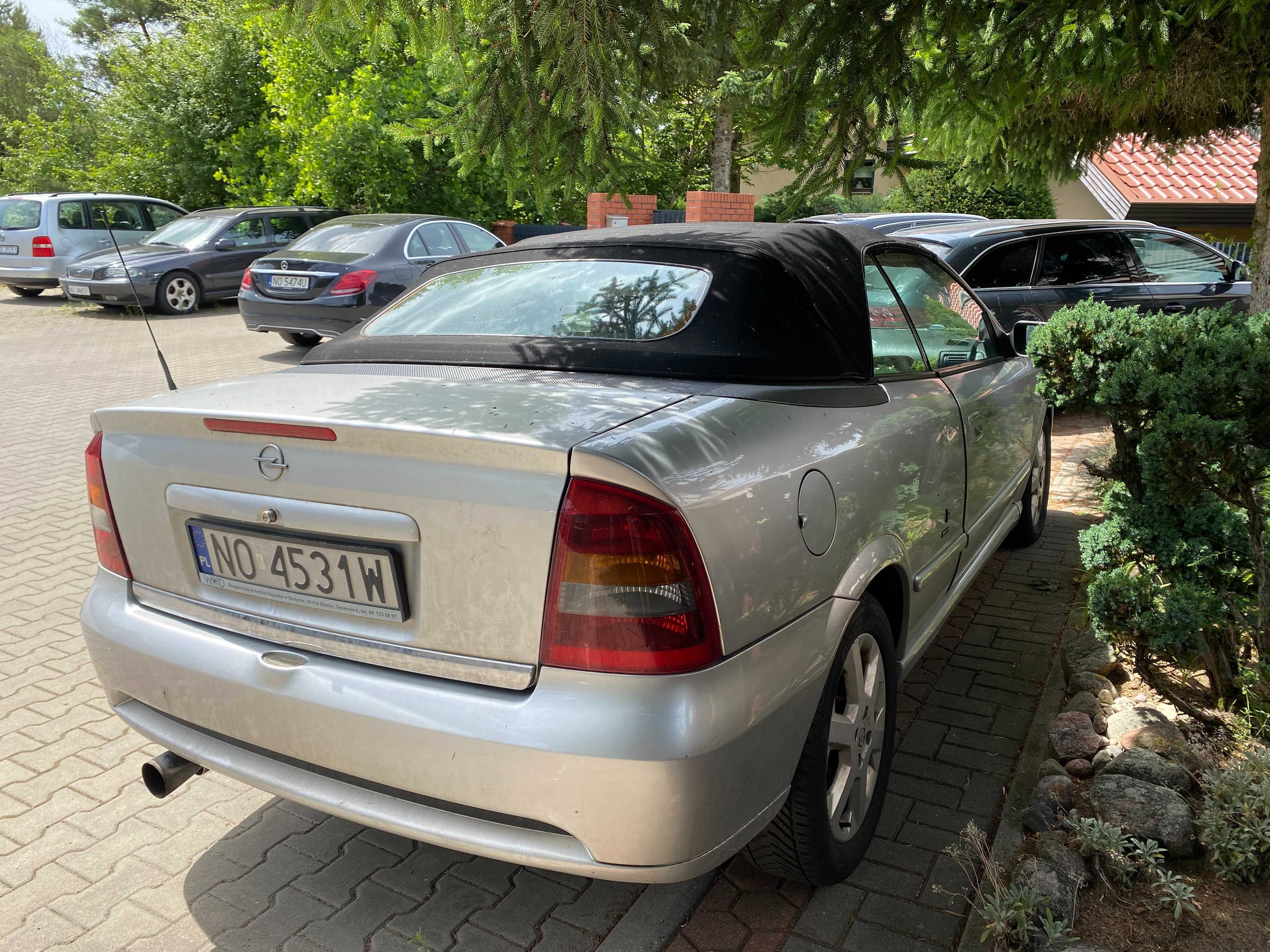 Opel Astra 1.6 16V Benzyna 2001 Cabrio Bertone