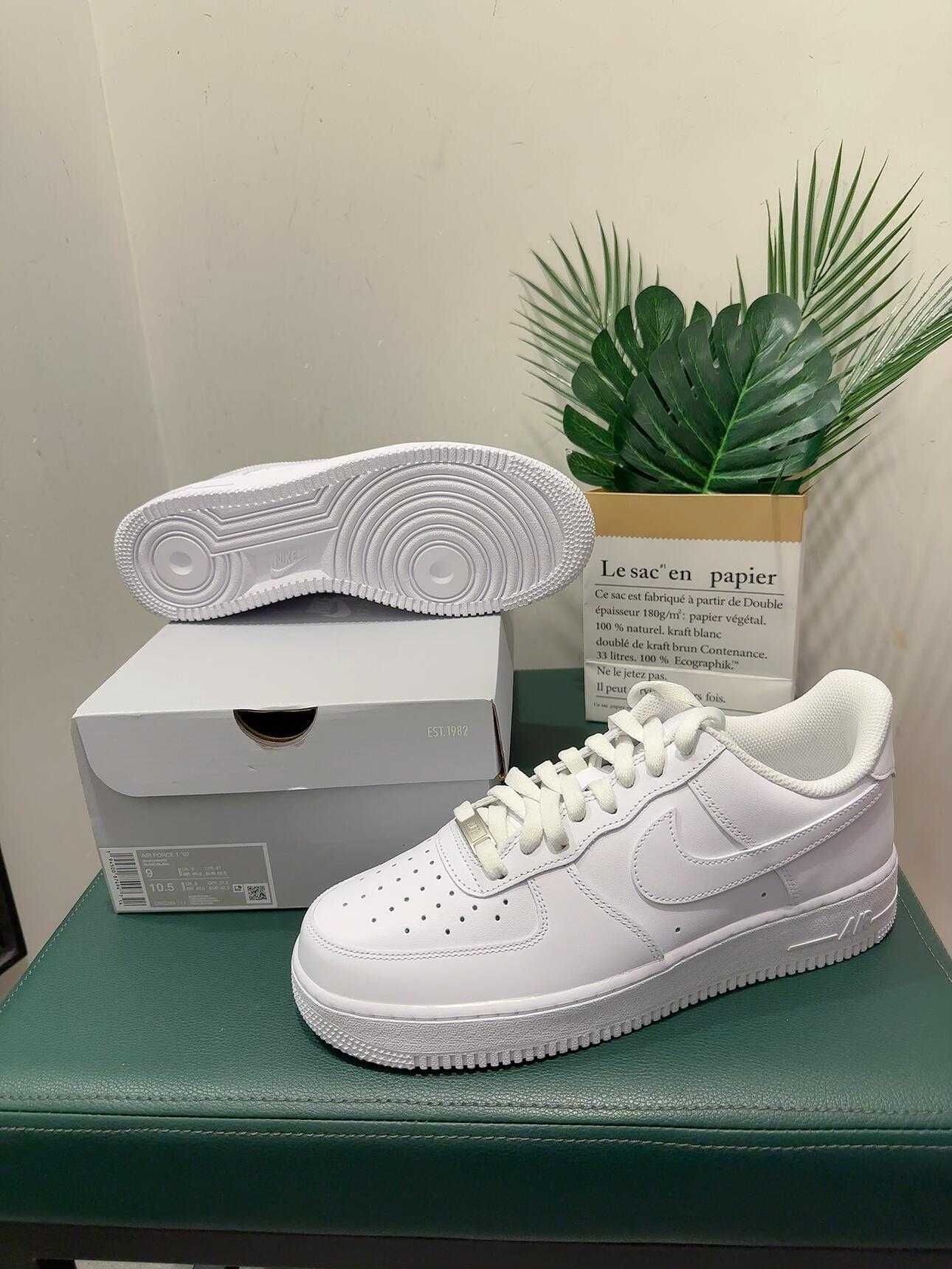 NikeAirForce1Low'07White-Nowe i nieuzywane R.43