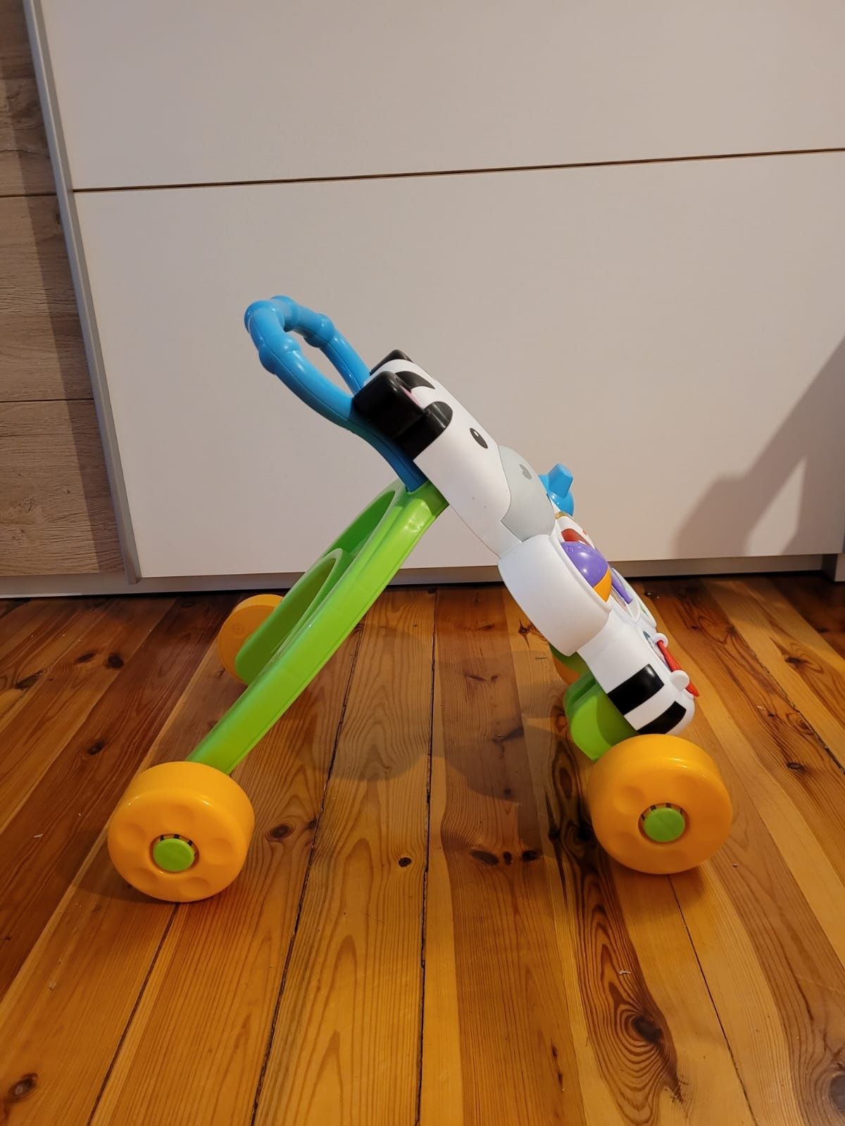 Chodzik Fisher Price interaktywny