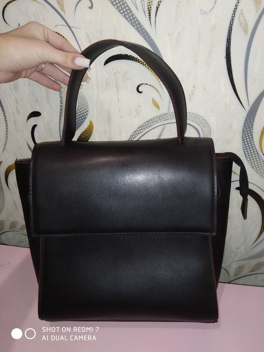 Продам сумку .,.