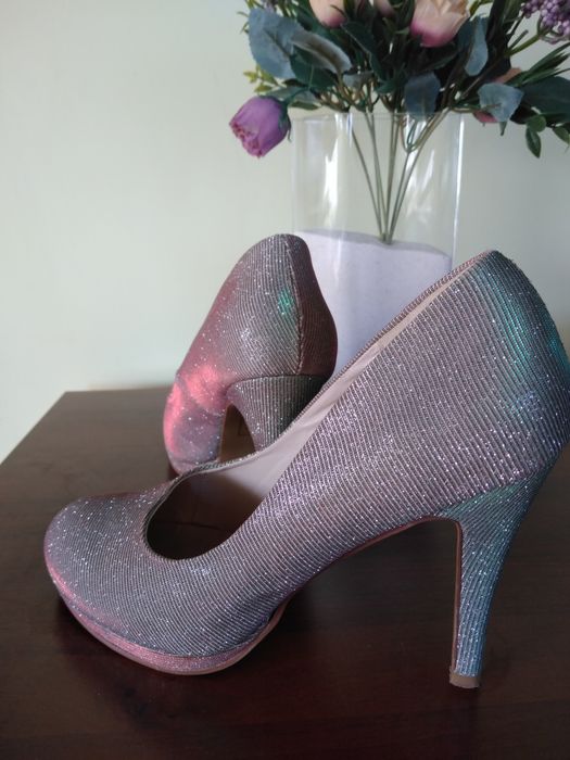 Szpilki syrenka brokat na wesele imprezę r. 40