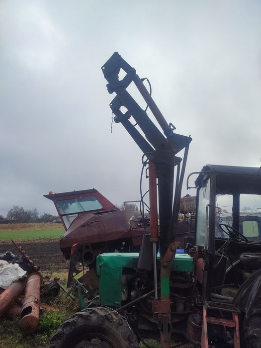 Фронтальний навантажувач кун ПКУ на т-40