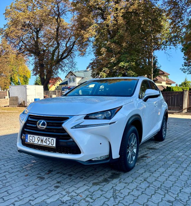 Lexus NX 300 H AWD salon Polska