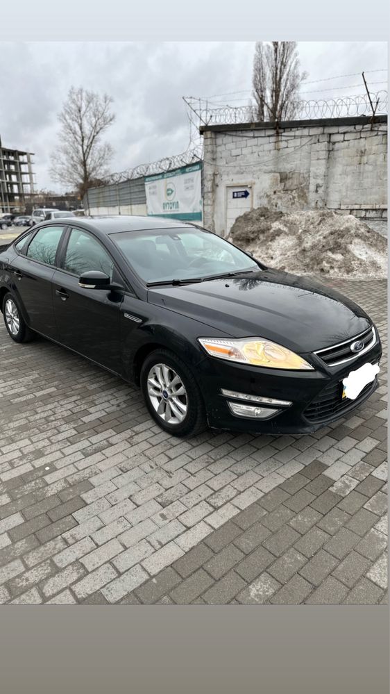 Ford Mondeo 2012 рік