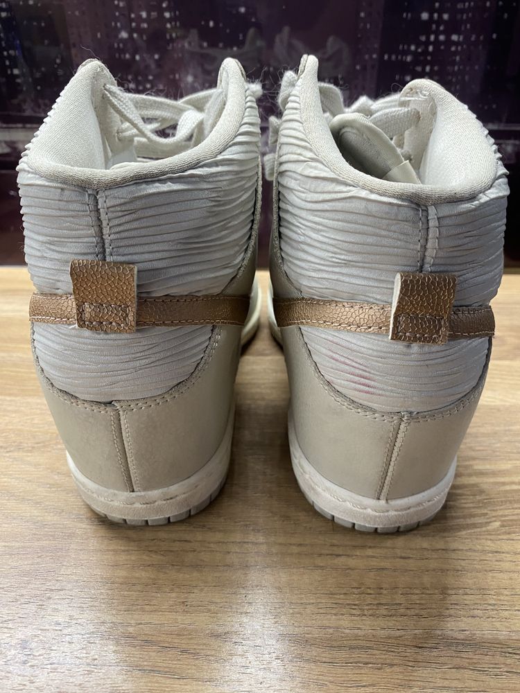 Buty Nike Dunk Sky na koturnie 40