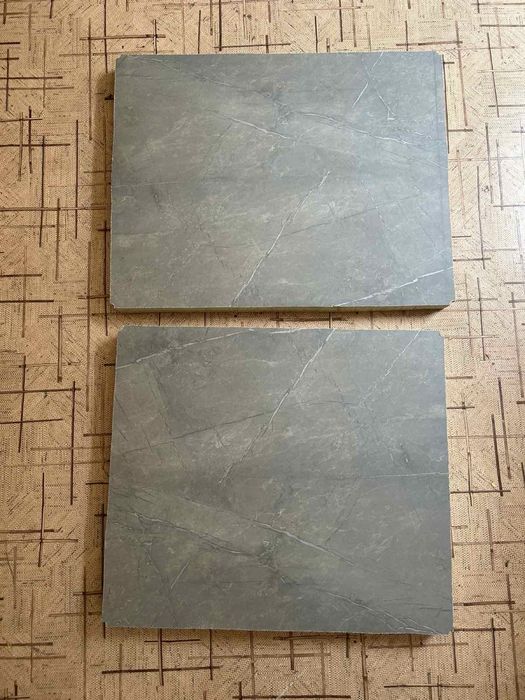 Куски столешницы 55х48 и 47х59см