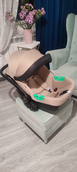 Fotelik samochodowy nosidełko colibro petit