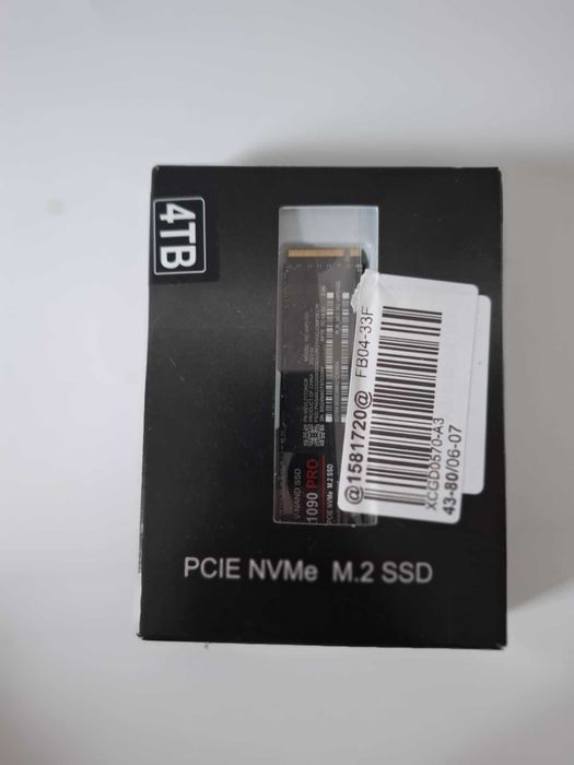 dysk SSD 4 TB PCIE NVMe M.2