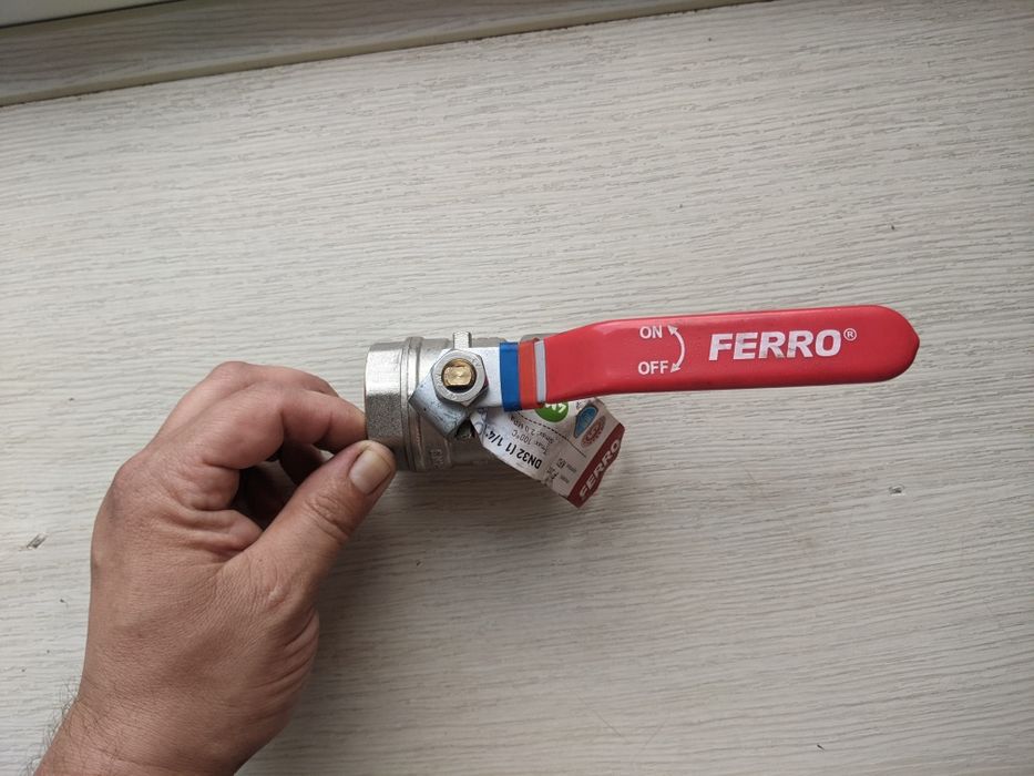 Zawór kulowy FERRO 5/4 CALA.NOWE.