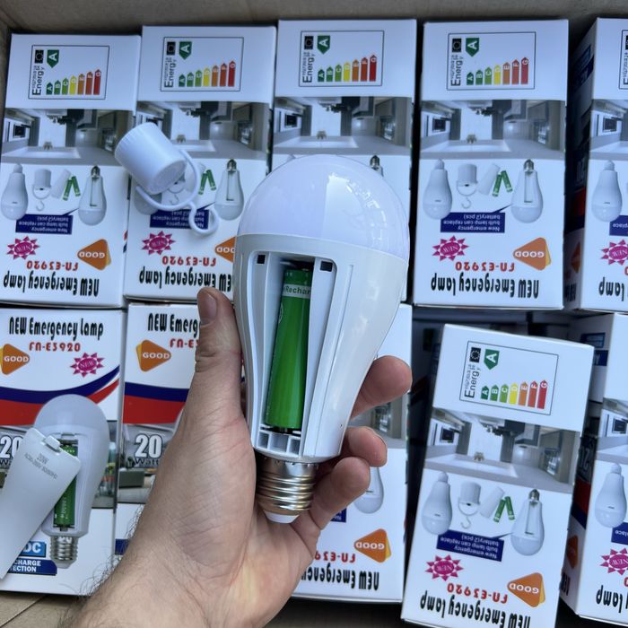 Led лампа акумуляторна (при відключеннях)