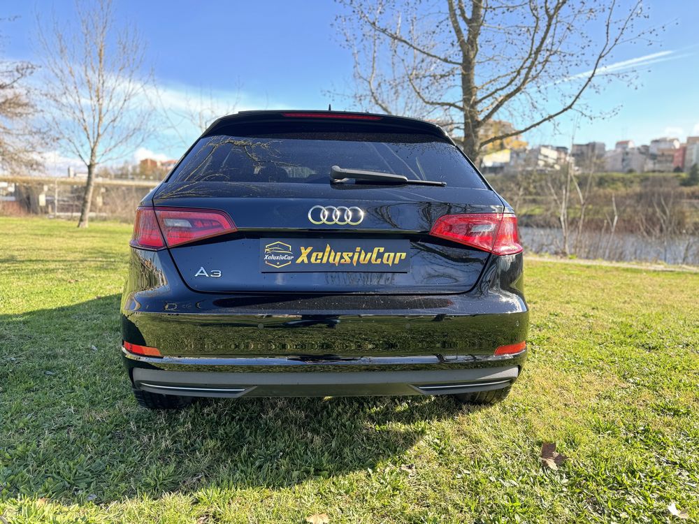 Audi A3 Etron sportback full Sline