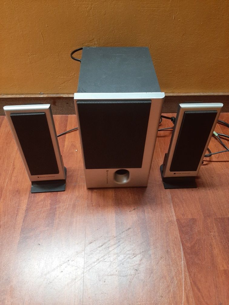 Sistema de som Altec Lansing