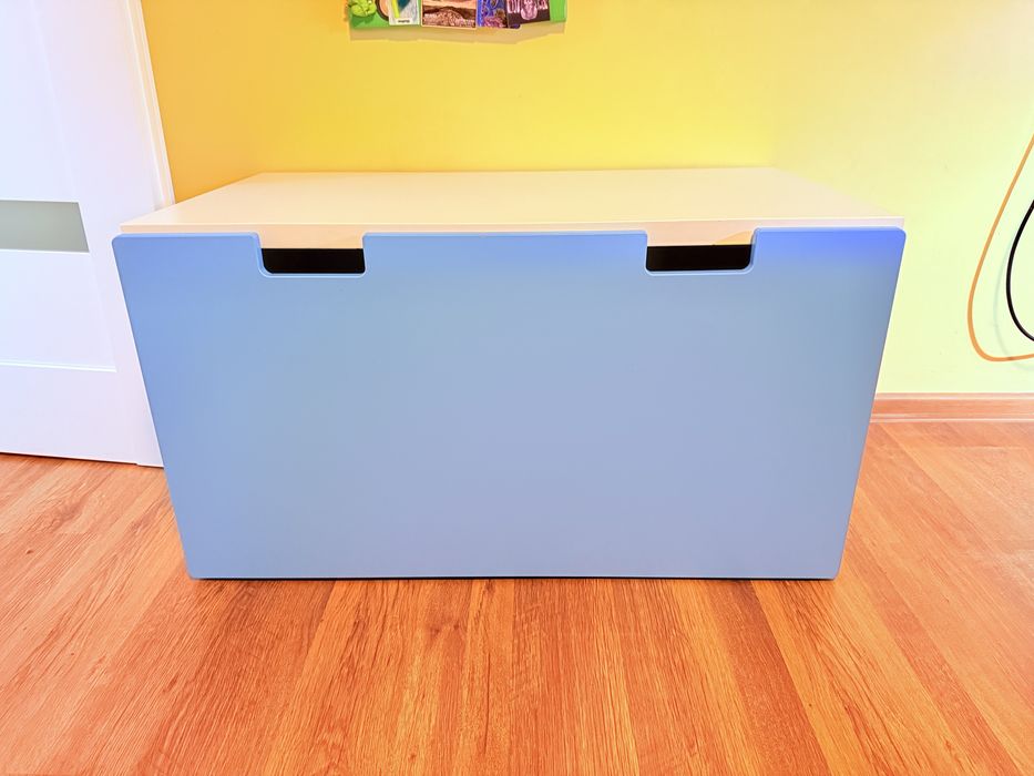 Ławeczka  skrzynia stolik ikea do przechowywania pokój dziecięcy