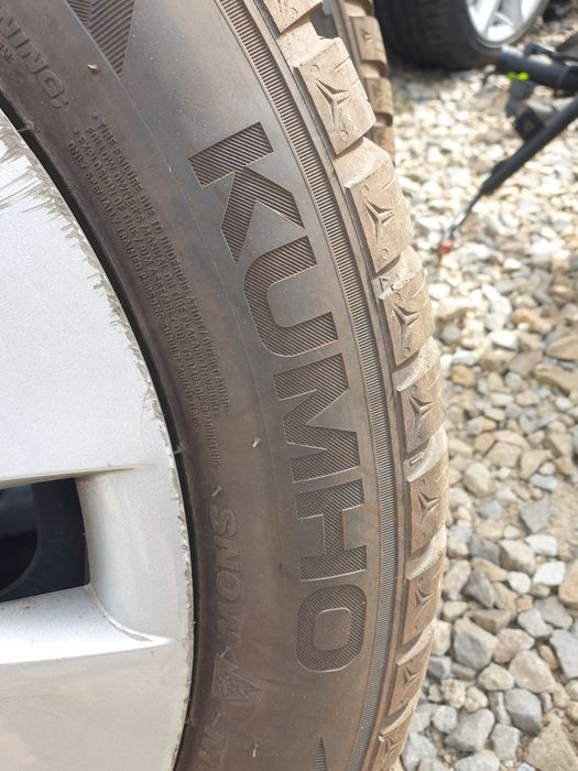 Opony KUMHO 195/55/16 felgi Bmw 5x120 et33 6,5x16 2024 rok
