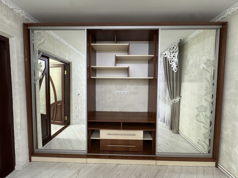 Продам шафу купе