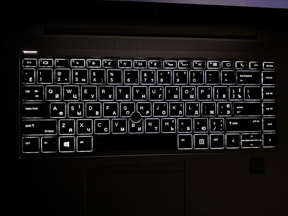 Продам Ноутбук  HP EliteBook 840 G5 | 14ʼ | 16GB | 238GB|