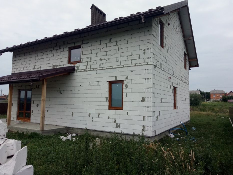 Продаж житлового будинку з ділянкою на 12 соток, с. Малий Дорошів