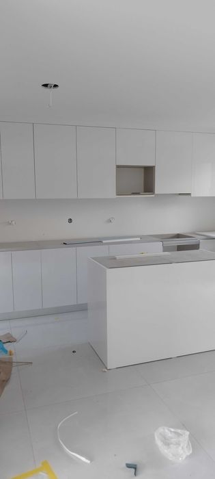 Moradia banda nova T4 junto a Viseu