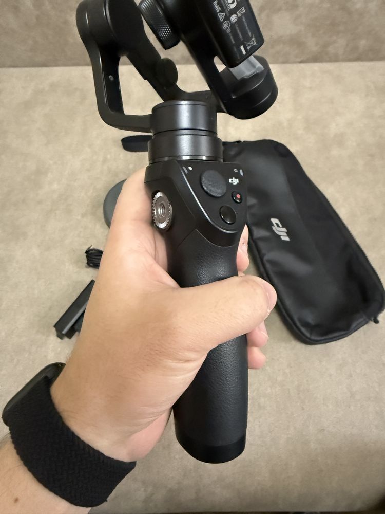 Продається DJI Osmo Mobile 1
