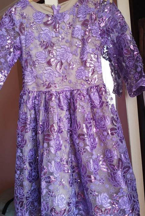 Очень нарядное платье
