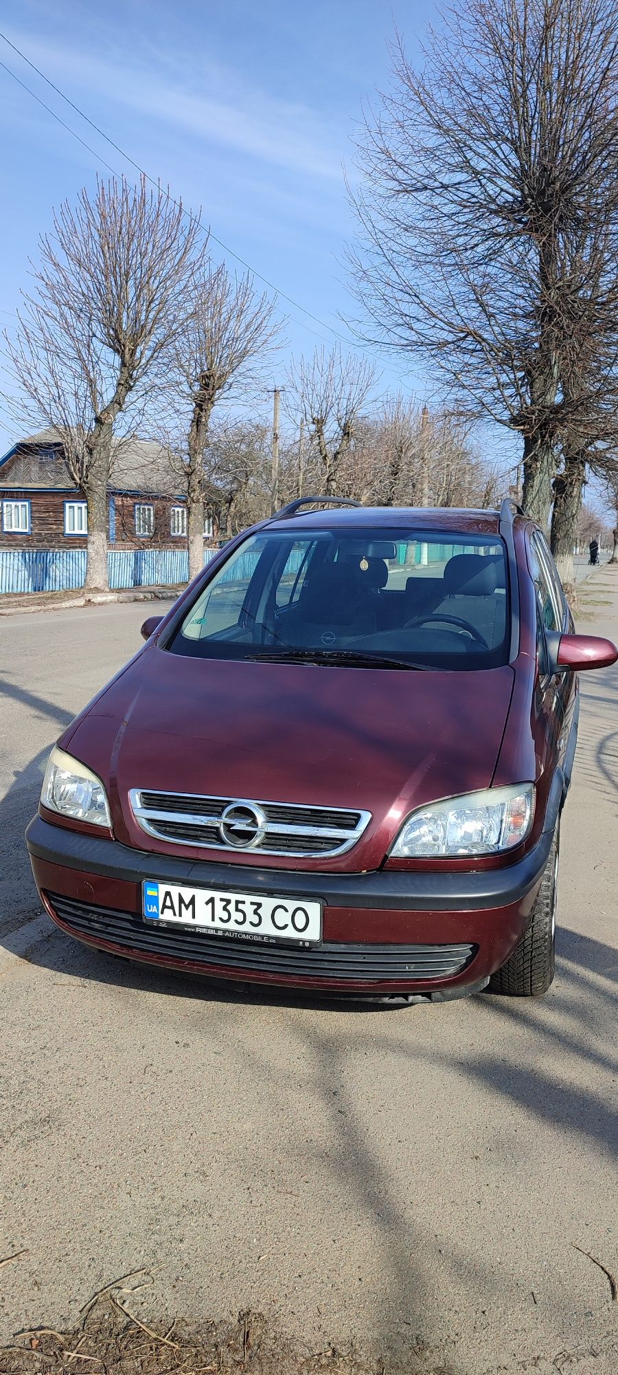 Opel Zefira A 1.6 бензин