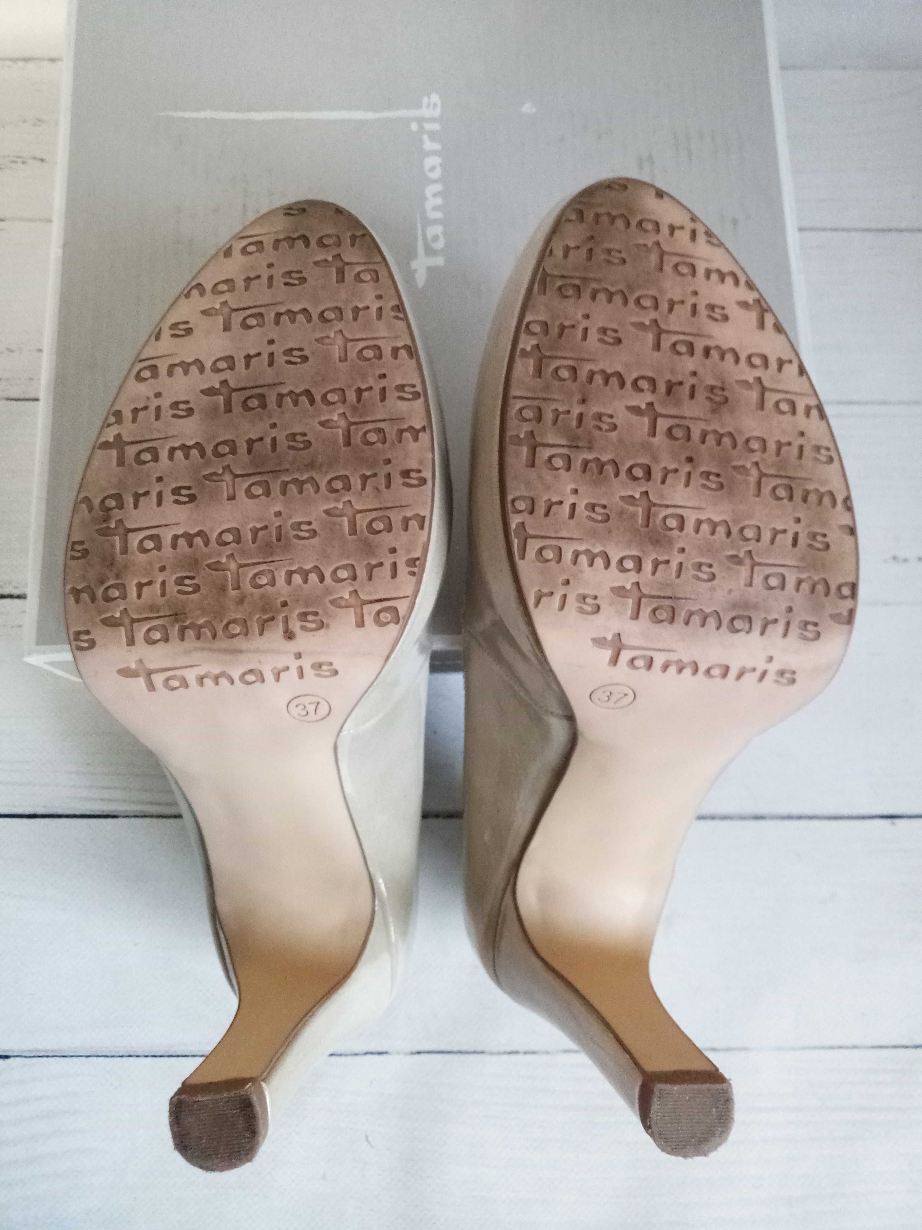 Жіночі туфлі бежеви, кремовіі, розмір 37 Tamaris стан як нові