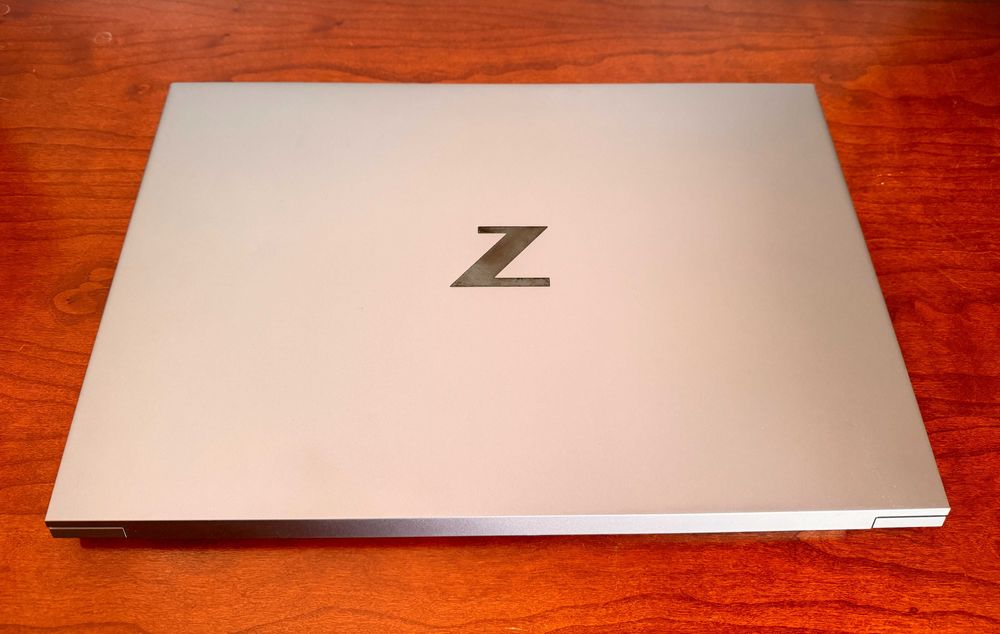 Zbook Studio G7 15.6"FullHD/i9-10885H/32Gb Ram/Ssd 1TB/Quadro T2000