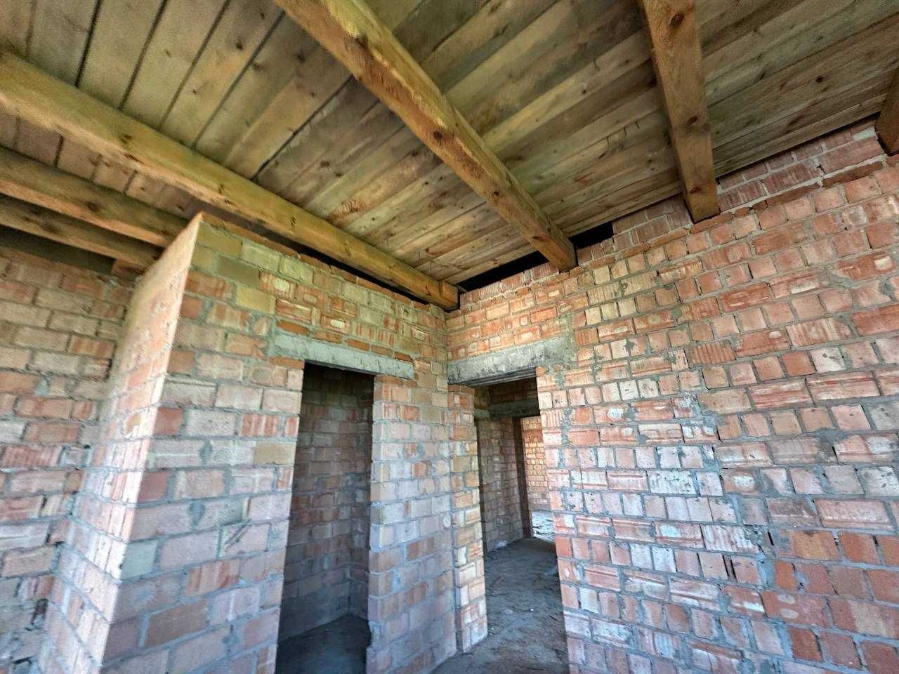 Котедж в с.Солонці "Козирна Вісімка"