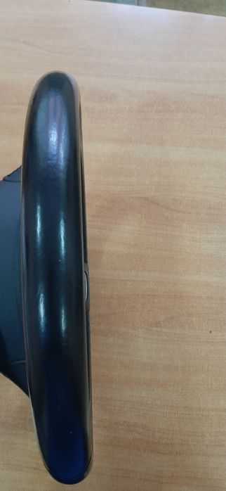 Руль шкіпяний до Volkswagen Touareg NF 2010-2018