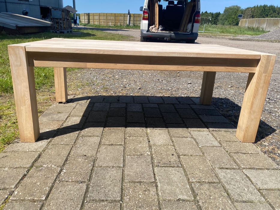 Debowa ława do salonu stolik kawowy