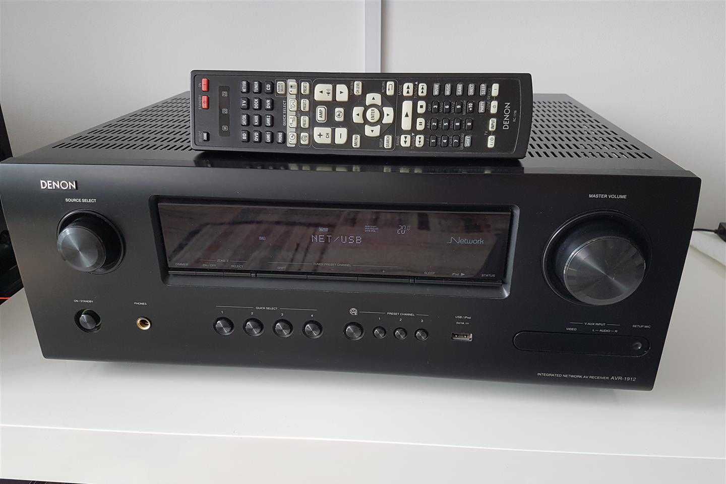 Amplituner Denon AVR-1912 USB.