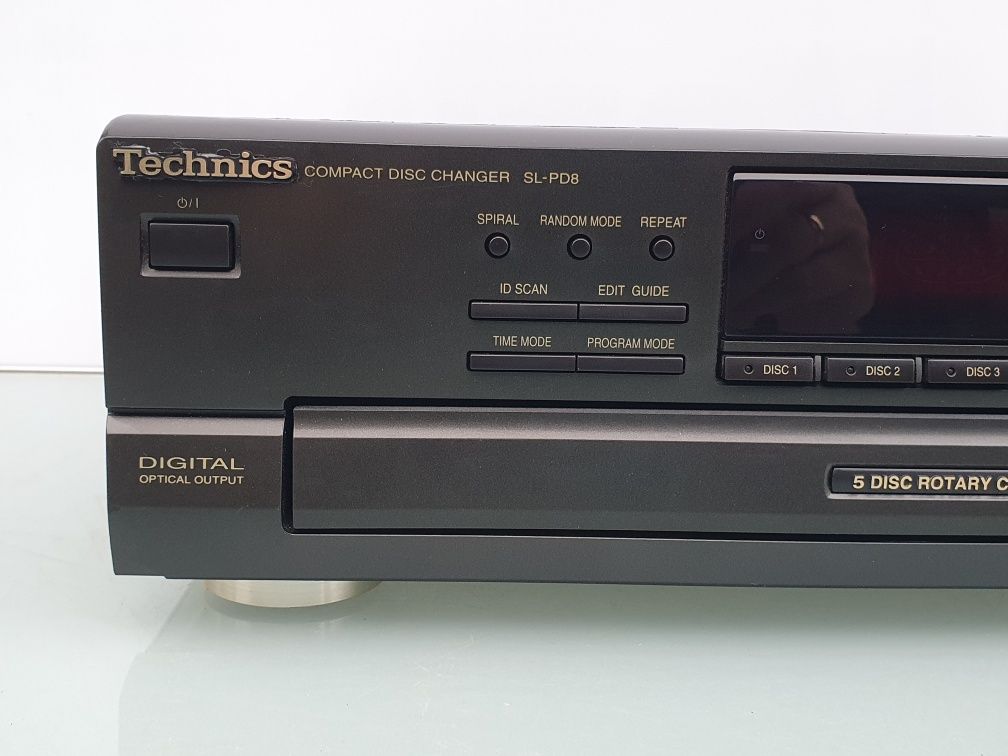 TECHNICS SL-PD8 Odtwarzacz 5 CD Zmieniarka