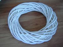 Wieniec wianek rattanowy wiklinowy 30 cm