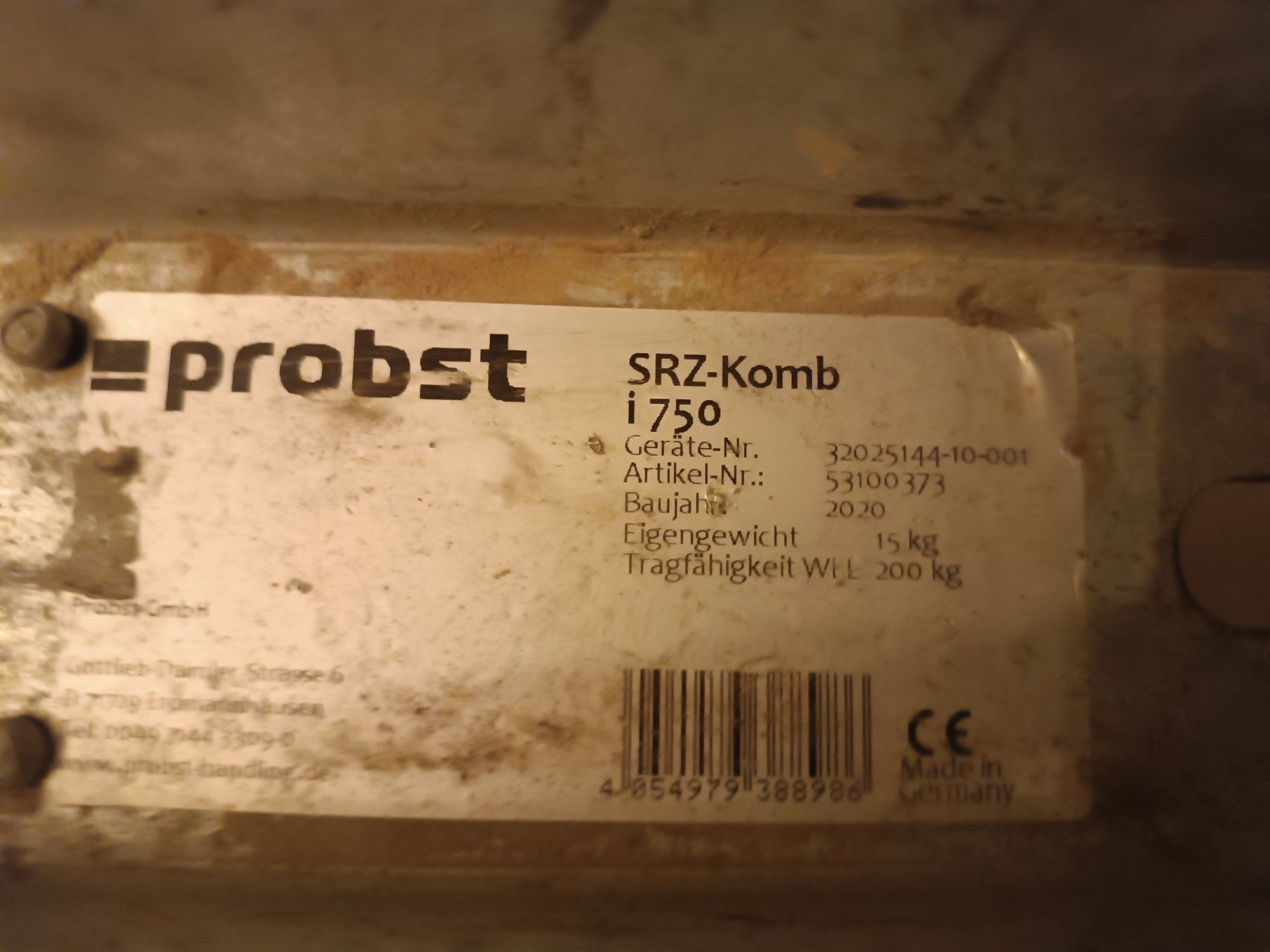 Chwytak do Obrzeży Studzienek PROBST SRZ-KOMBI