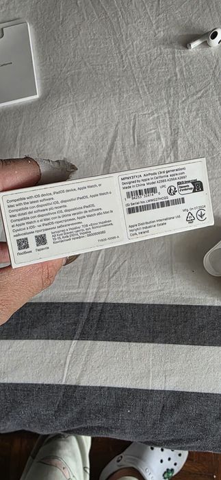 Airpods ( apenas o esquerdo) 3.º geracao