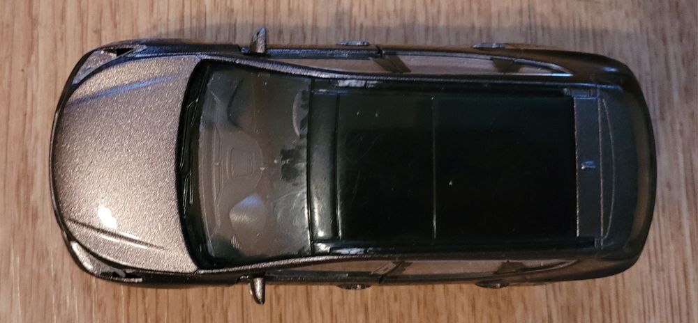 Sprzedam lub zamienię model samochodu!