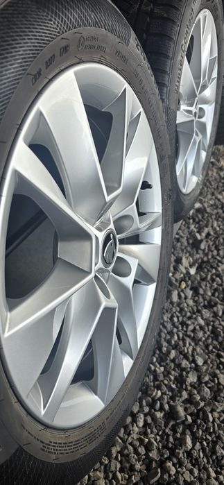 4x Koła  215 55 R17 V XL Felgi 5x112 ET 45 Skoda Volkswagen