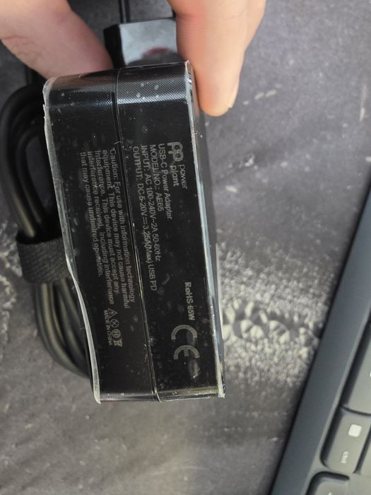 Зарядний пристрій для ноутбука USB Type-C 65W блок живлення