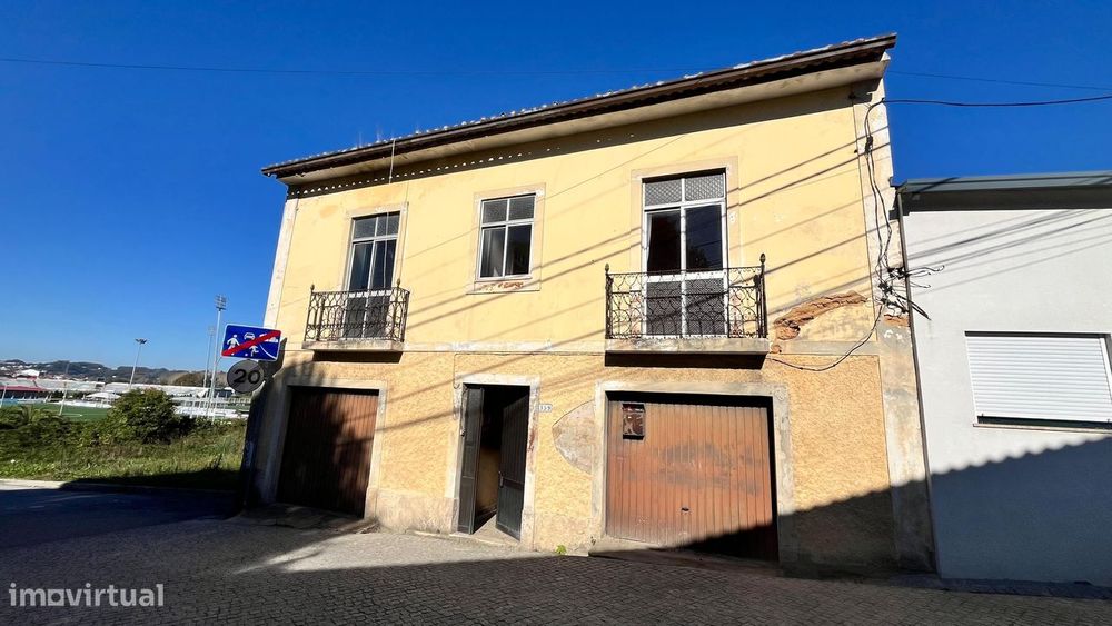 Moradia maravilhosa para remodelar em Águeda - Borralha