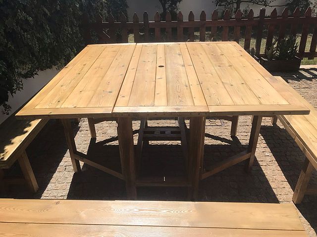 Mesa de Churrasco /Jardim / Exterior / 4 Bancos NOVO