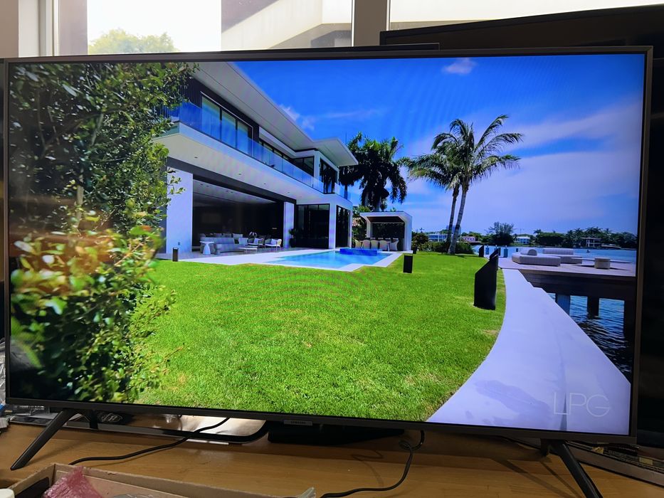 Телевізор 43” 4K Samsung UE43TU7100UXUA, Smart TV.