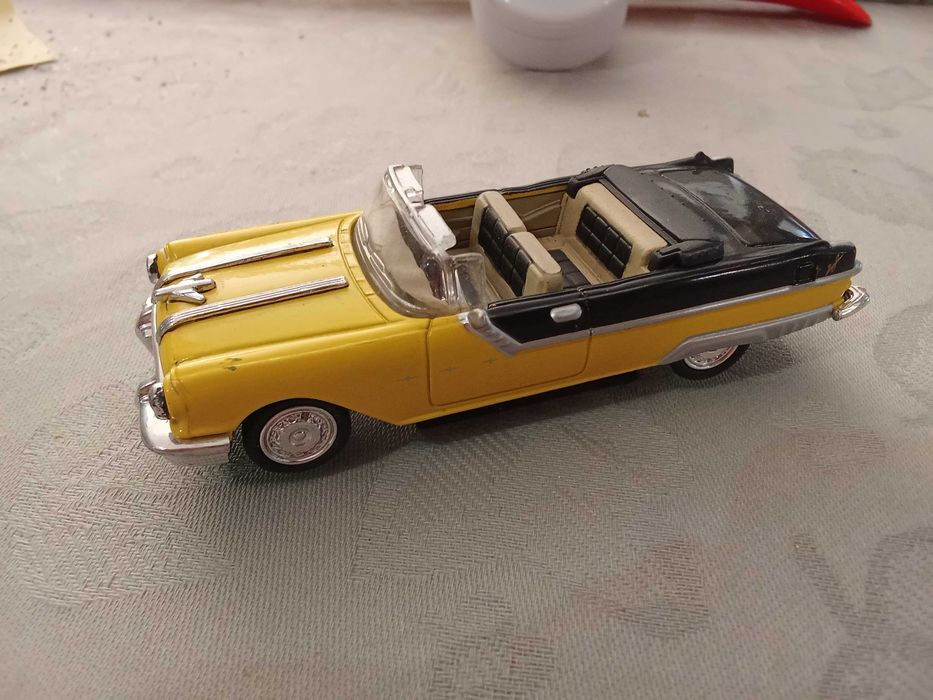 Miniaturas de carros 1/43