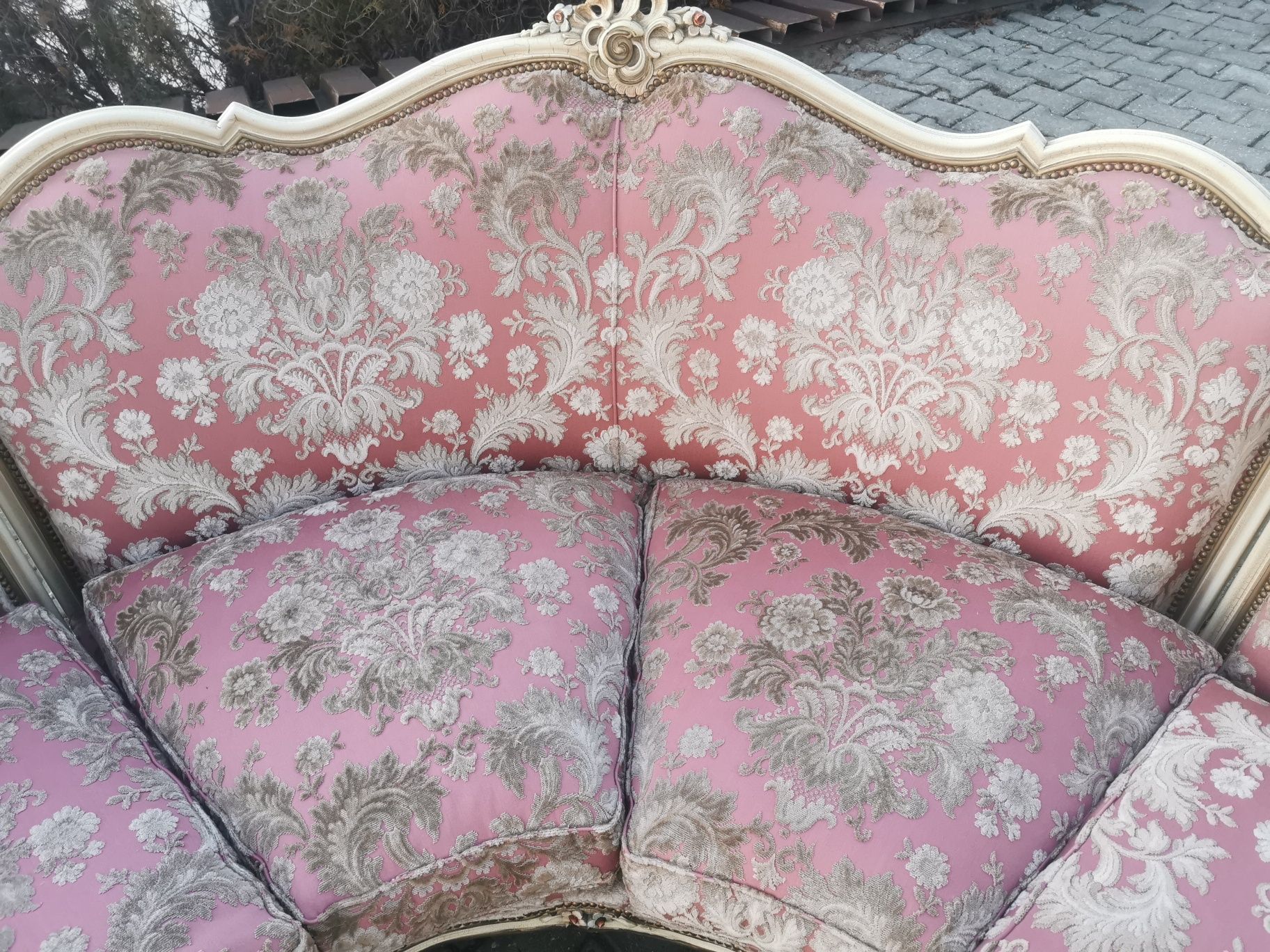 Okazja, pałacowa narożna sofa w stylu barokowym